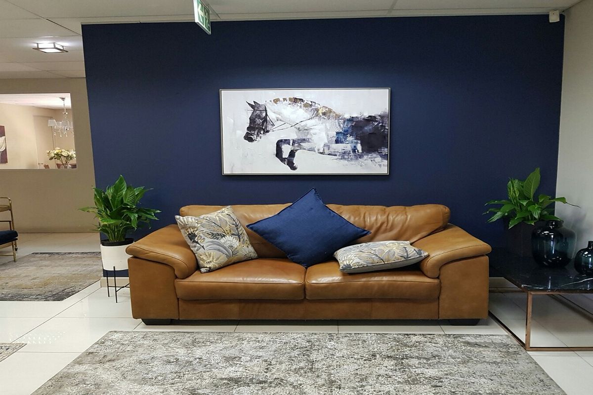 MODERN A+ GRADE GROUND FLOOR OFFICE IN SECURE PARK - Photo 3