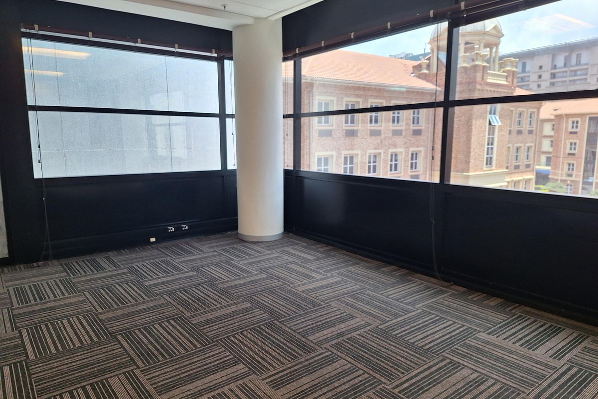 MODERN OFFICE BUILDING IN THE HEART OF SANDTON - Photo 3