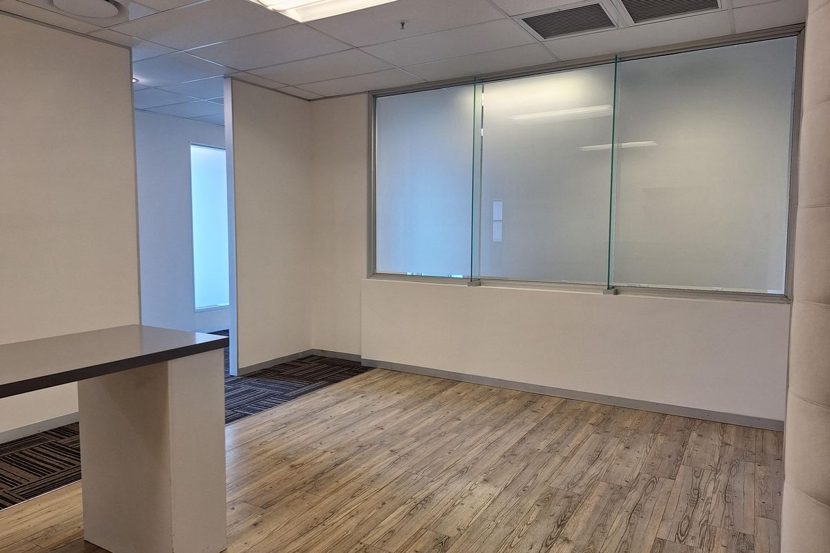 MODERN OFFICE BUILDING IN THE HEART OF SANDTON - Photo 5