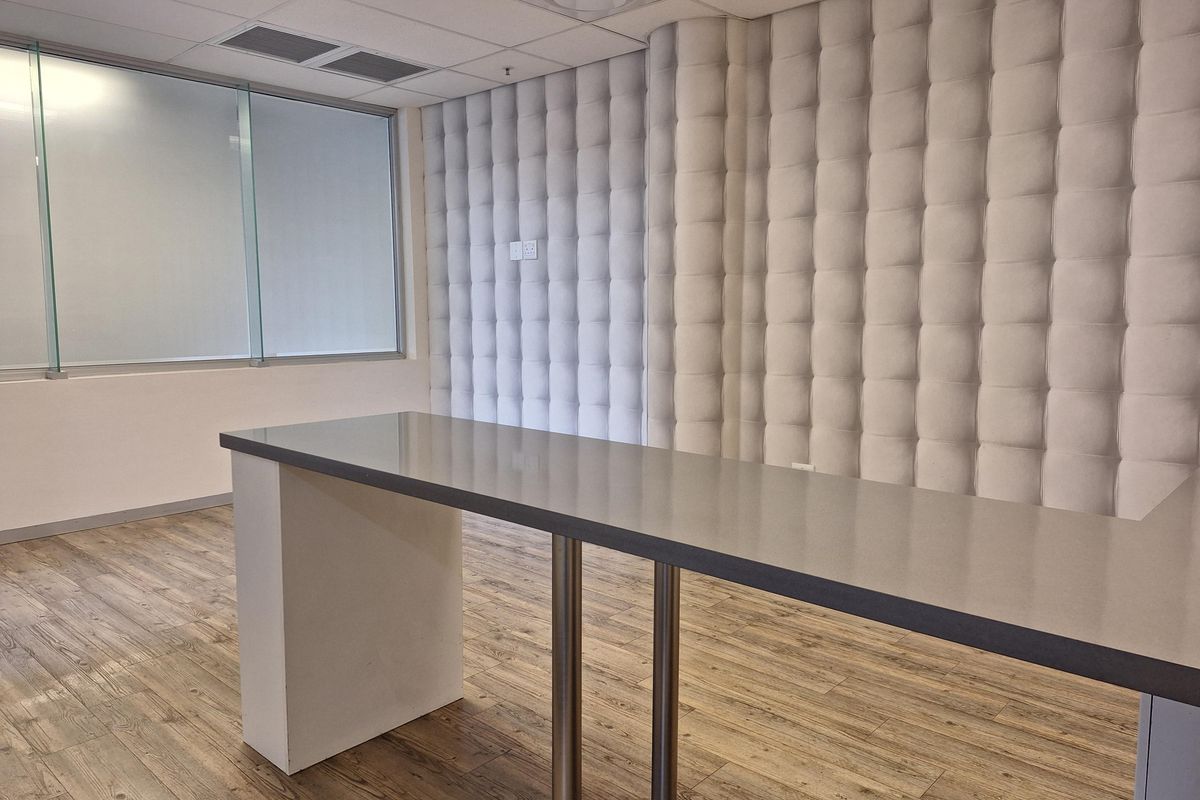 MODERN OFFICE BUILDING IN THE HEART OF SANDTON - Photo 4