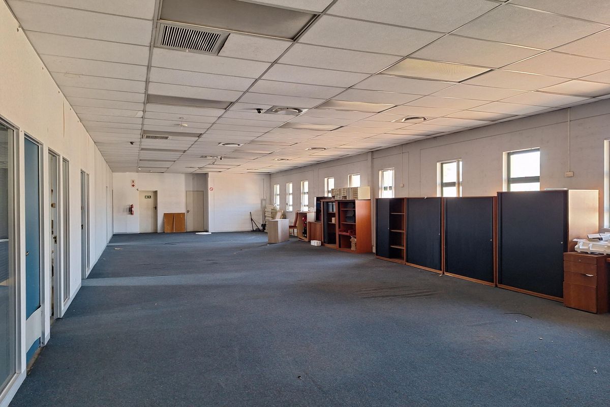 BUSINESS 4 ZONED PROPERTY FOR SALE IN PAULSHOF - Photo 3
