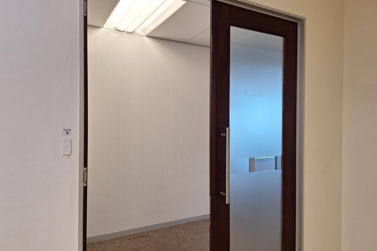 SMART OFFICE SPACE CLOSE TO SANDTON CBD - Photo 2