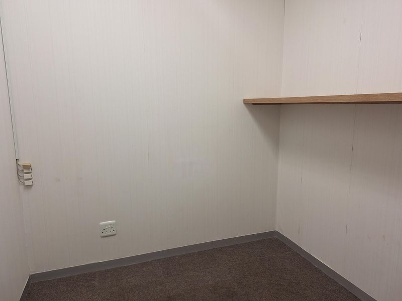 SMART OFFICE SPACE CLOSE TO SANDTON CBD - Photo 9