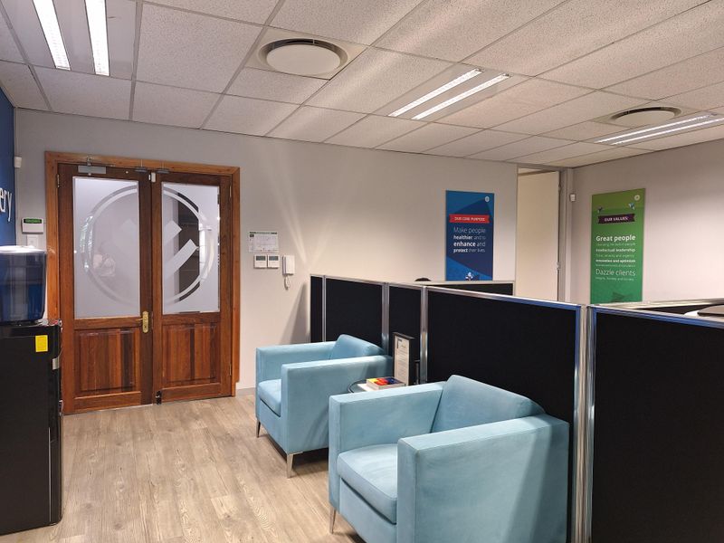 PRIME COMMERCIAL  PROPERTY TO LET IN SANDTON - Photo 2