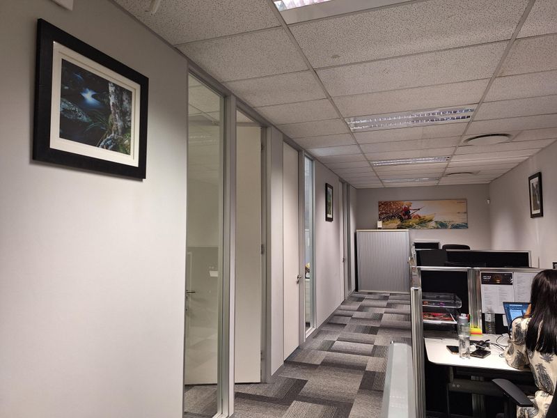 PRIME COMMERCIAL  PROPERTY TO LET IN SANDTON - Photo 5