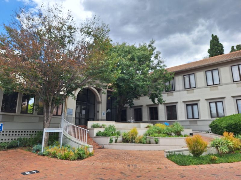 PRIME COMMERCIAL  PROPERTY TO LET IN SANDTON - Photo 8