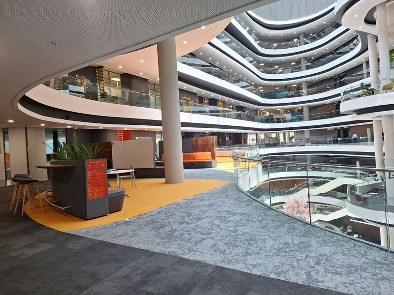 PRESTIGIOUS ICONIC OFFICE TO LET SANDTON CBD - Photo 9
