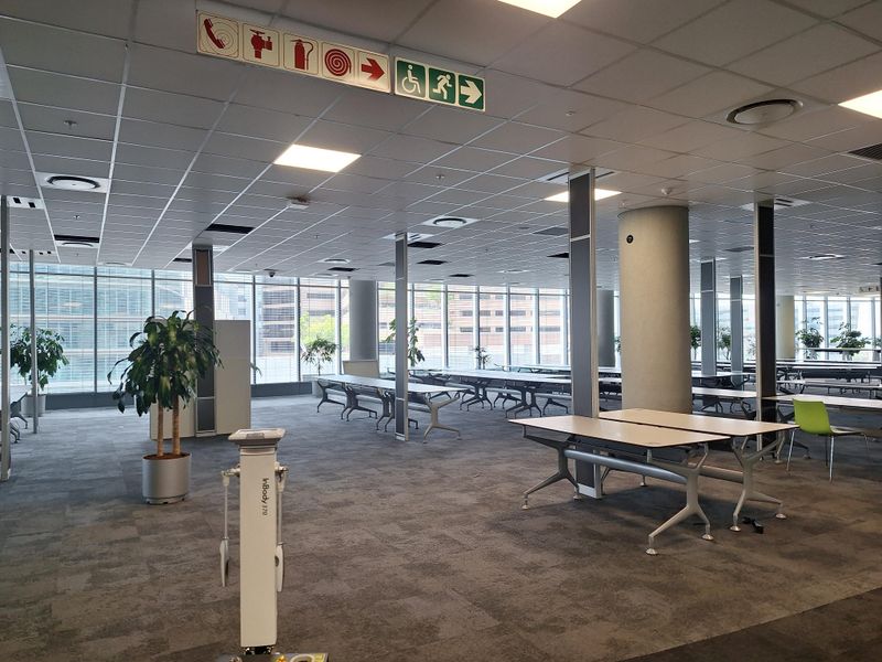 PRESTIGIOUS ICONIC OFFICE TO LET SANDTON CBD - Photo 8