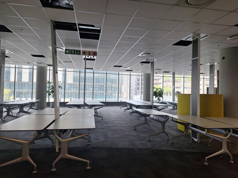 PRESTIGIOUS ICONIC OFFICE TO LET SANDTON CBD - Photo 7