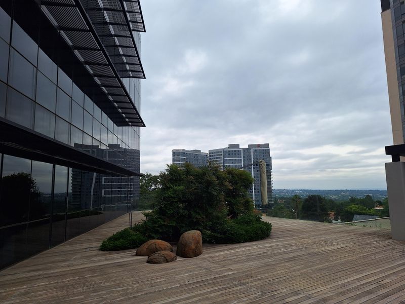 PREMIUM 995SQM OFFICE TO LET IN MORNINGSIDE, SANDTON - Photo 2
