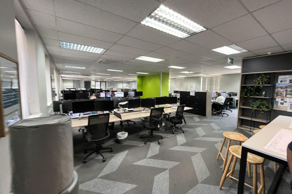 Premium Stand Alone Opportunity To Let - Photo 3