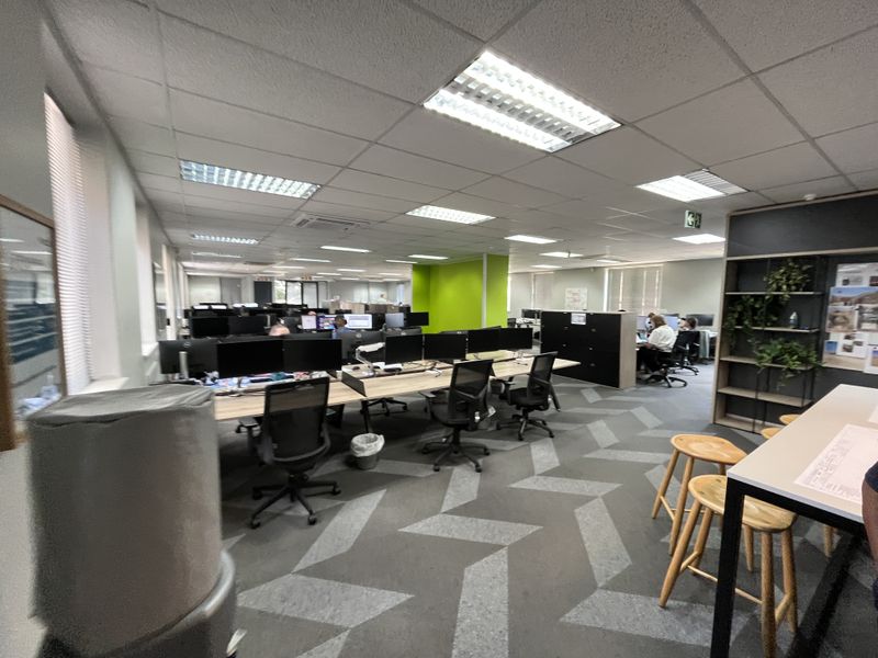 Premium Stand Alone Opportunity To Let - Photo 3