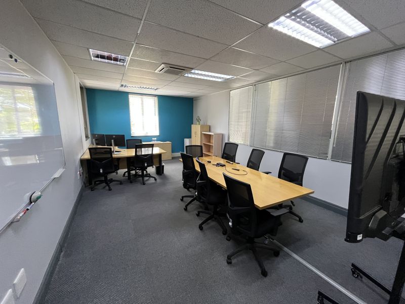 Premium Stand Alone Opportunity To Let - Photo 10