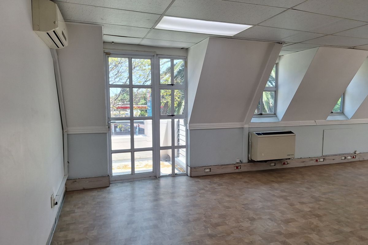 PRIME MEDICAL / OFFICE SUITE ON RIVONIA RD, MORNINGSIDE - Photo 5