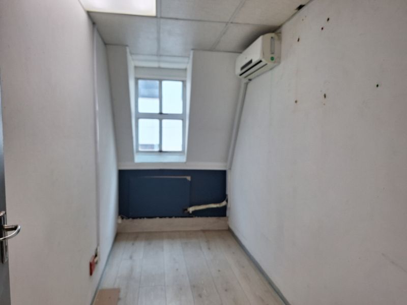 PRIME MEDICAL / OFFICE SUITE ON RIVONIA RD, MORNINGSIDE - Photo 10