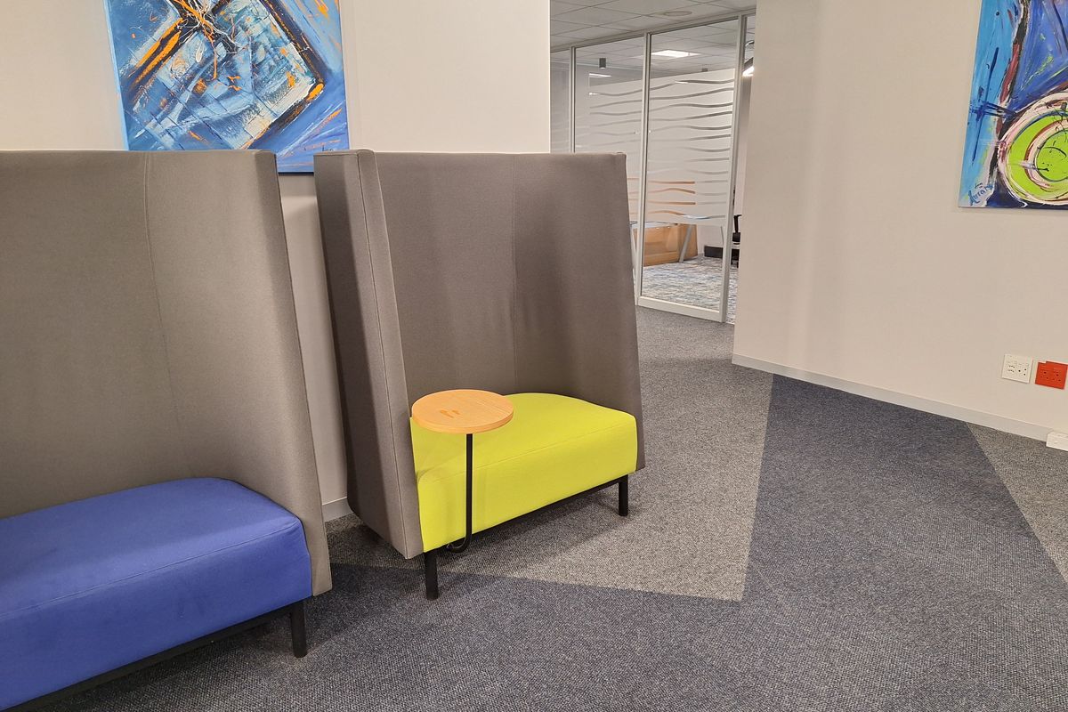 377sqm FULLY FITTED OFFICE SPACE TO LET IN SANDOWN, SANDTON - Photo 5