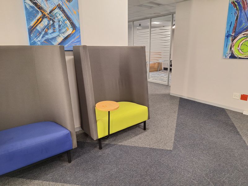 377sqm FULLY FITTED OFFICE SPACE TO LET IN SANDOWN, SANDTON - Photo 5