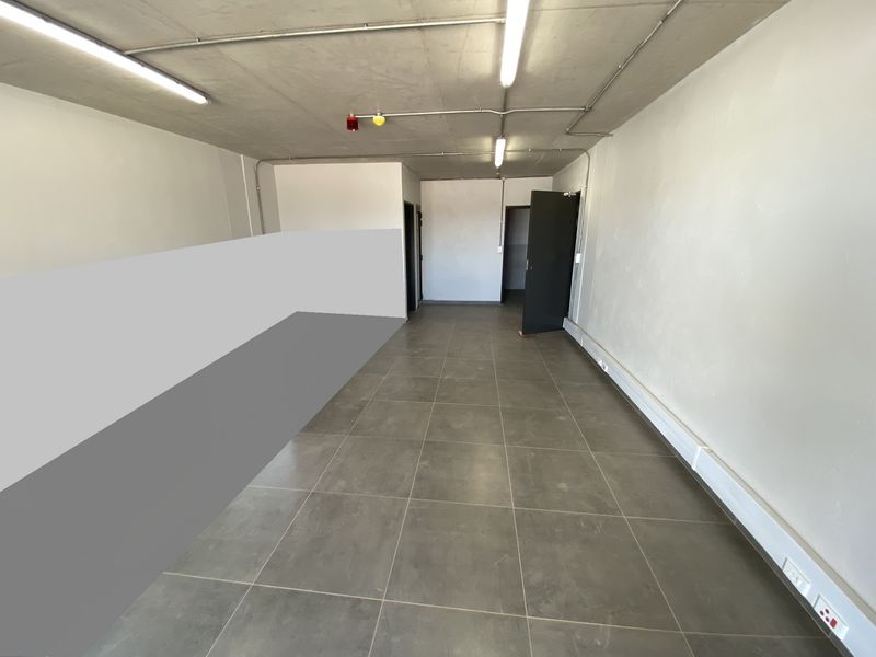 Newly Built Industrial Unit for Sale in Lanseria - Photo 4