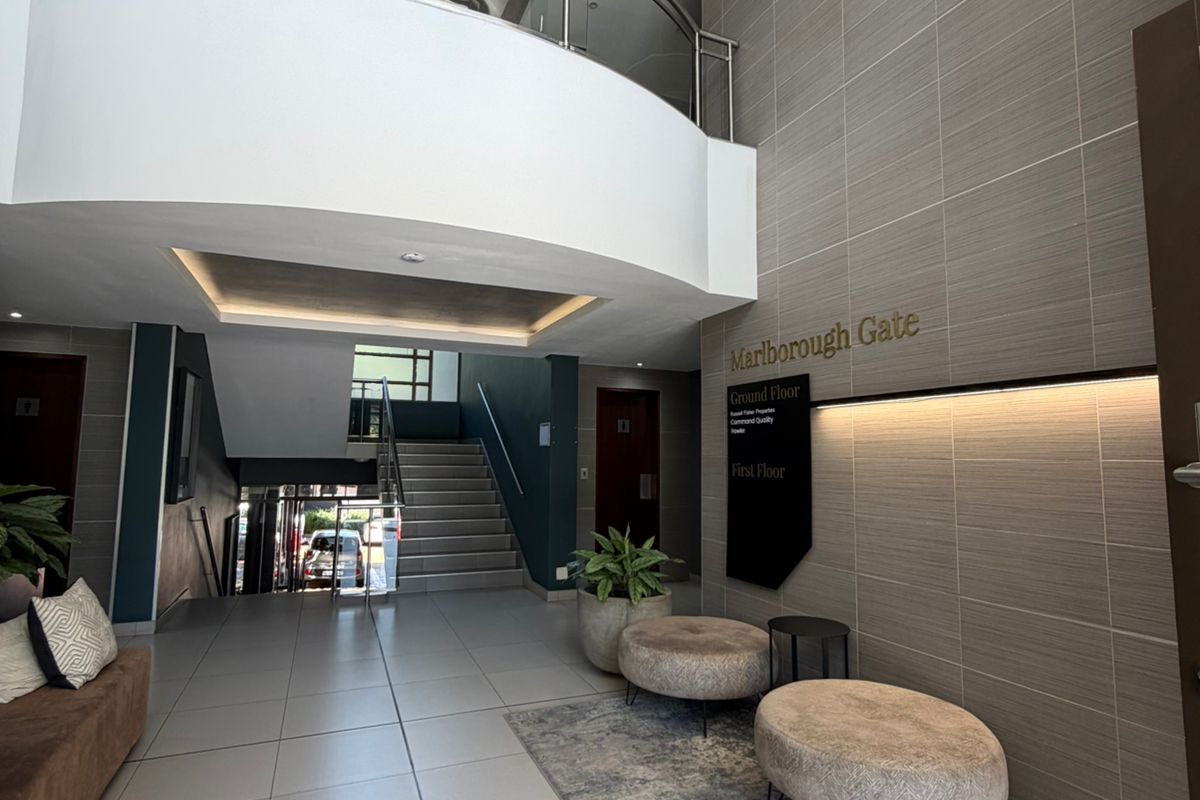 Marlborough Gate, Hyde Park Lane – A-Grade Office Space in a Prestigious Hyde Park Setting - Photo 4