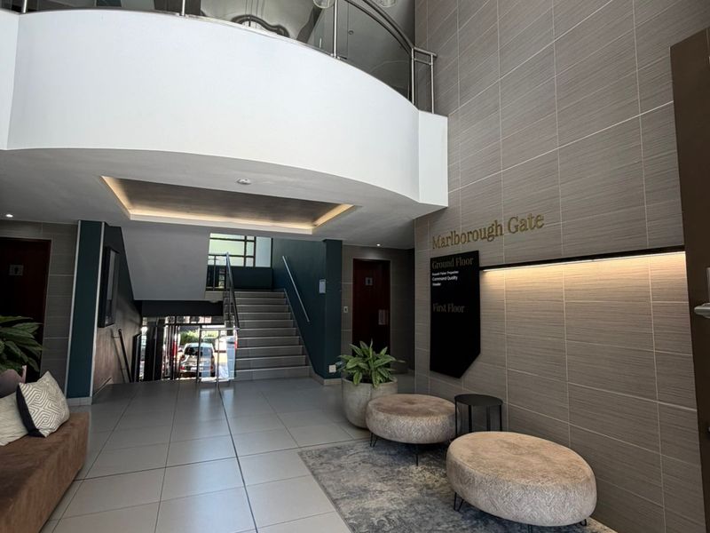 Marlborough Gate, Hyde Park Lane – A-Grade Office Space in a Prestigious Hyde Park Setting - Photo 4