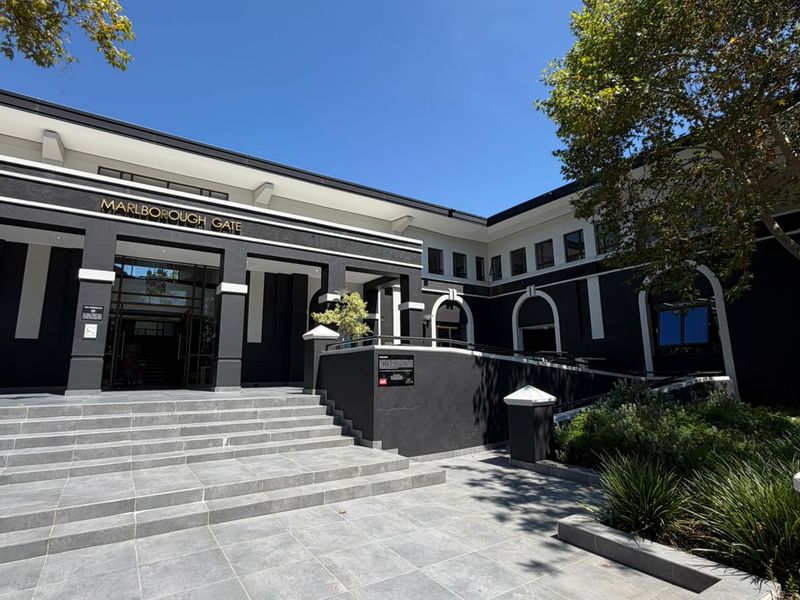 Marlborough Gate, Hyde Park Lane – A-Grade Office Space in a Prestigious Hyde Park Setting - Photo 3