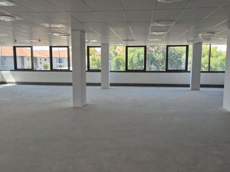 A-Grade offices to rent in in Vorna Valley, Midrand - Photo 10