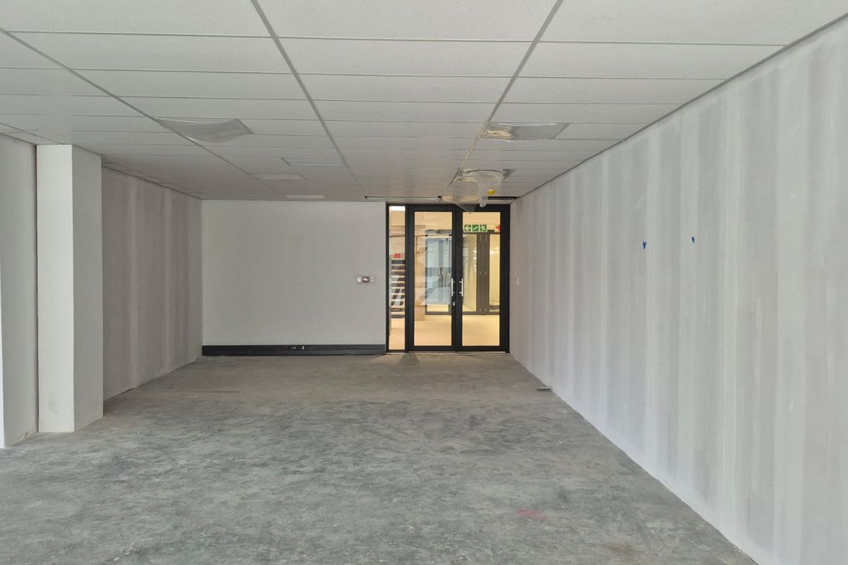 A-Grade offices to rent in in Vorna Valley, Midrand - Photo 5