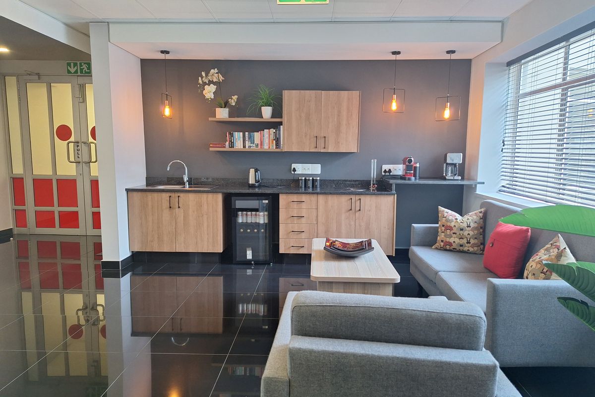 421.80sqm A-GRADE OFFICE TO LET IN SANDOWN - Photo 4