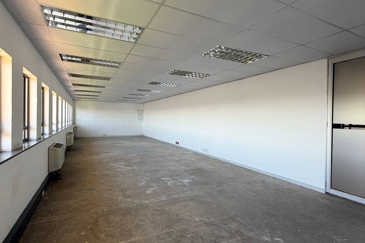 Edinburgh Gate, Hyde Park Lane – Hyde Park, Johannesburg - 2nd Floor - Photo 3