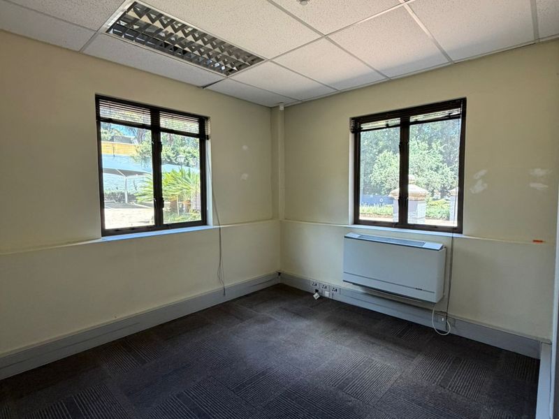 Prestigious Hyde Park Offices To Let – Prime Location Within Walking Distance of Hyde Park Corner - Photo 8