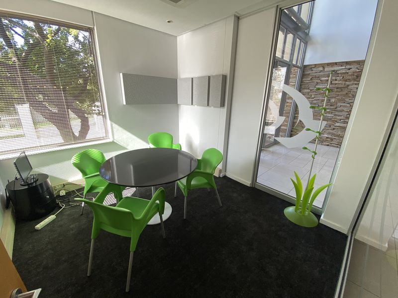 983m2 Office Block for Sale in Fourways - Photo 8