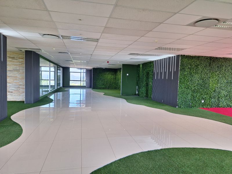 500.9sqm PREMIUM OFFICE SPACE TO LET IN SANDHURST - Photo 5