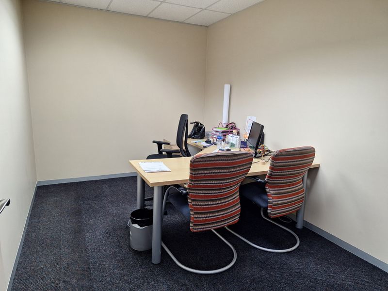 3278sqm FREESTANDING OFFICE BLOCK TO LET IN SANDTON - Photo 9