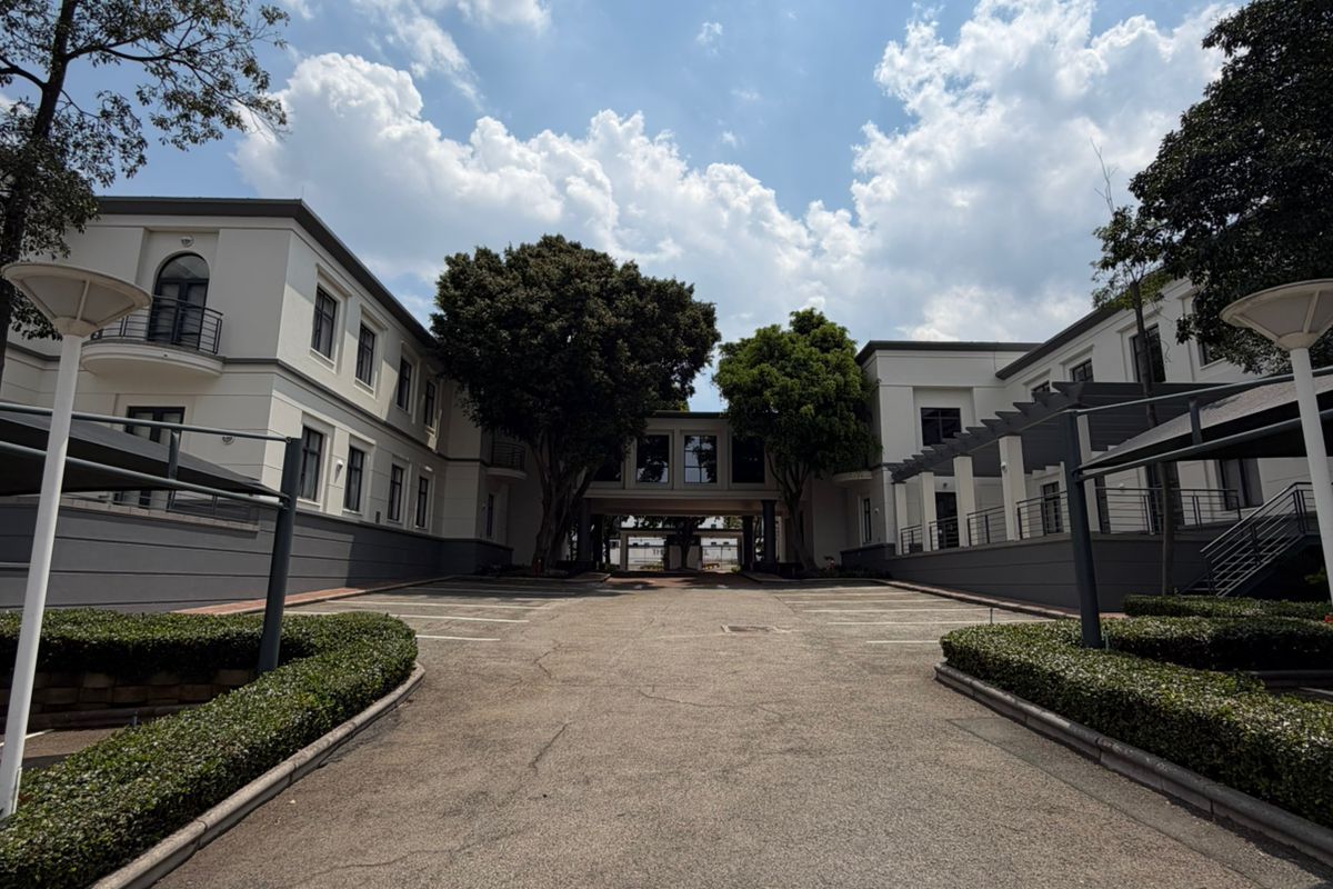 Prime Stand-Alone A-Grade Office Building in Illovo Sandton - Photo 2