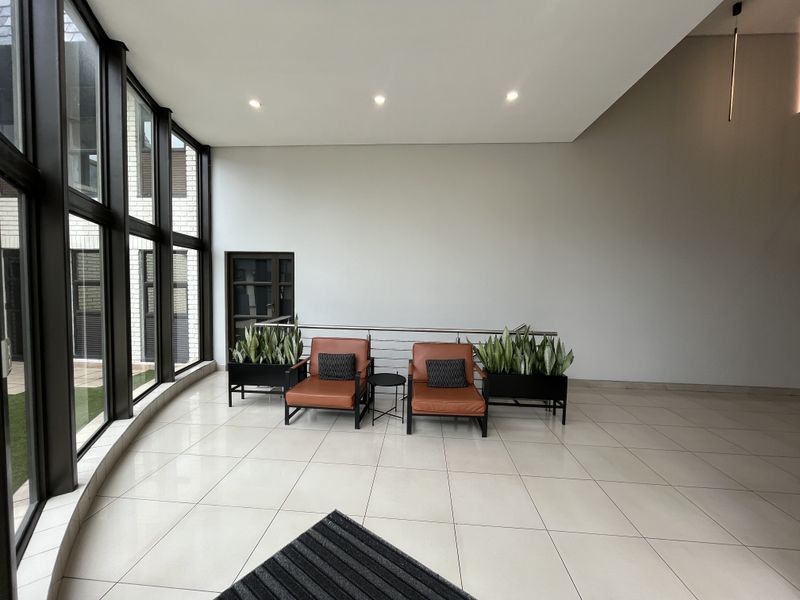 First Floor Unit available with existing fitout-move in ready - Photo 2