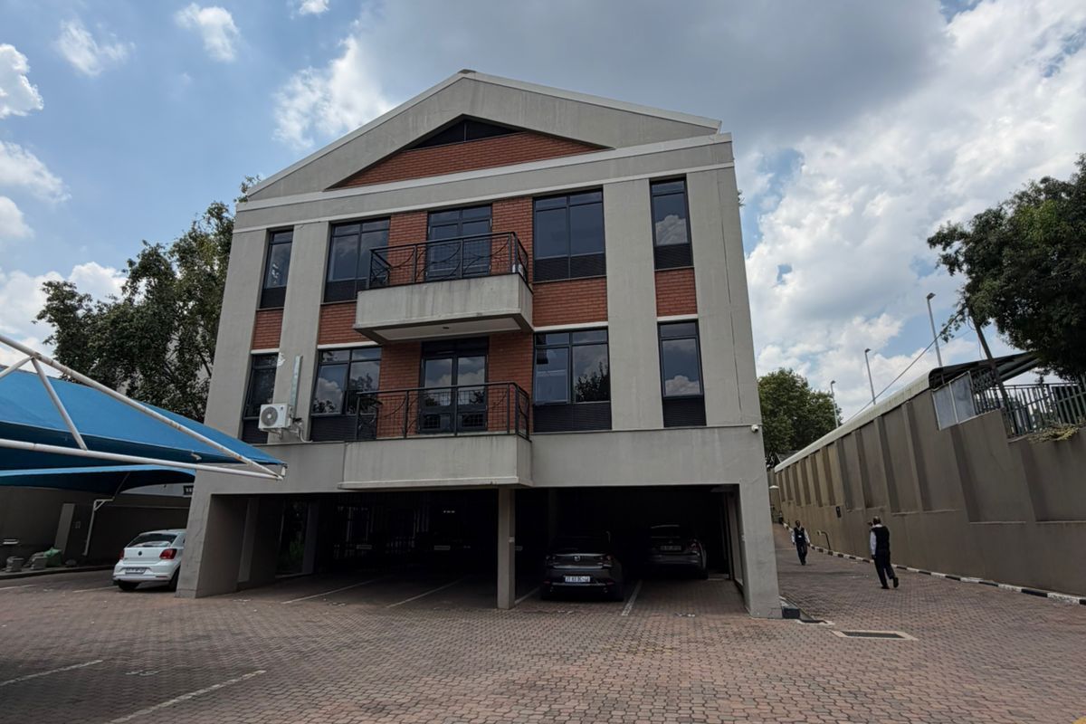 Prime 1st Floor Office Space | Rosebank | ±200sqm A-Grade Offices - Photo 3