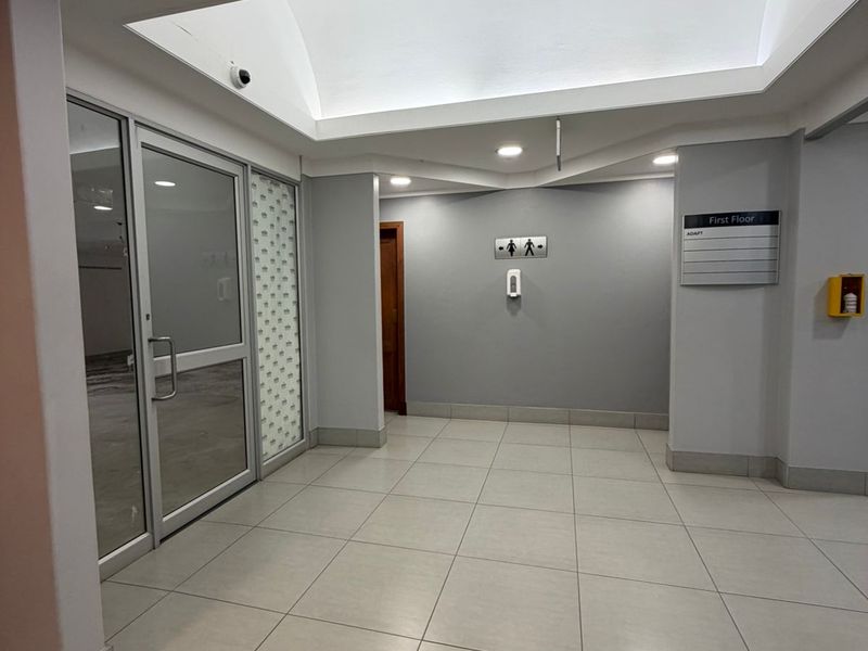Ground Floor A-Grade Office | Rosebank | ±200sqm Partially Fitted Space - Photo 3
