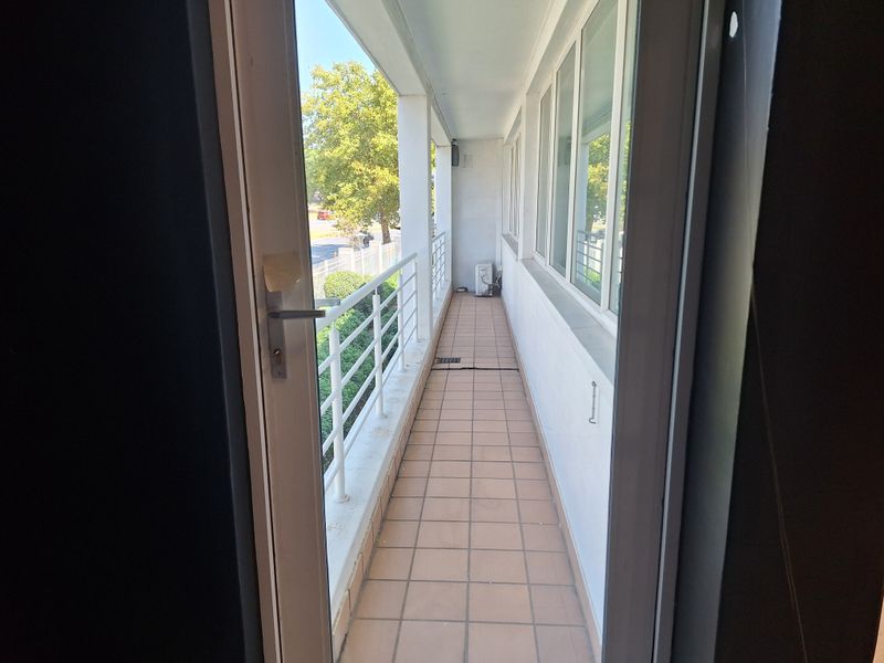 PRIME 399sqm OFFICE IN MORNINGSIDE ON RIVONIA ROAD - Photo 5