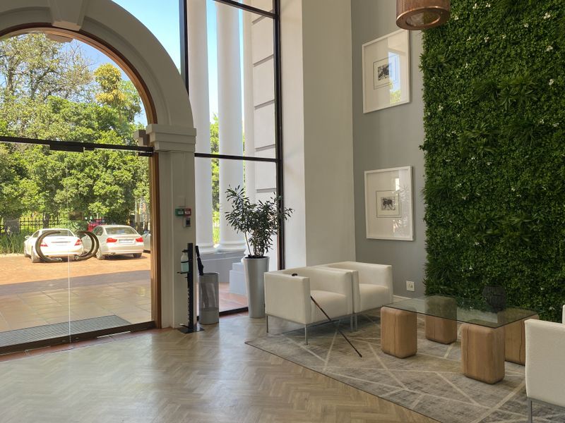 AAA Graded air-conditioned offices to let in Hyde Park - Photo 5