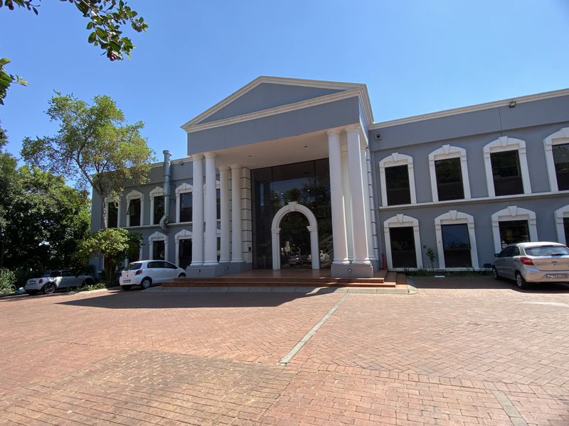 AAA Graded air-conditioned offices to let in Hyde Park - Photo 2