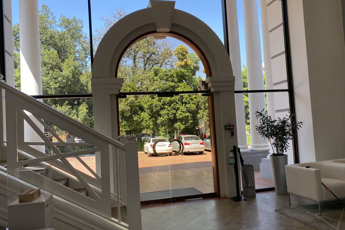 AAA Graded air-conditioned offices to let in Hyde Park - Photo 4