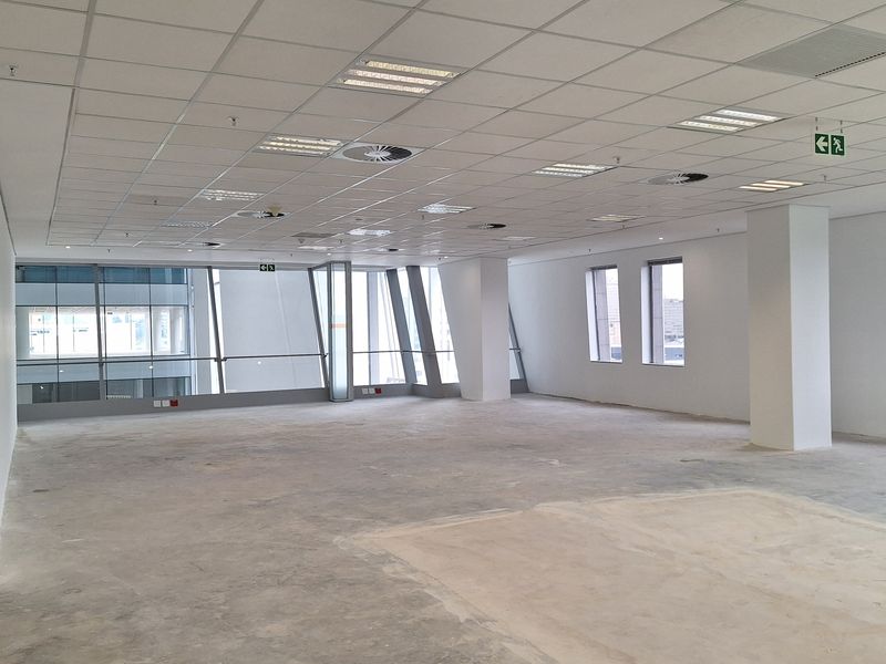 PRIME P-GRADE 1976sqm OFFICE IN CENTRAL SANDTON - Photo 7