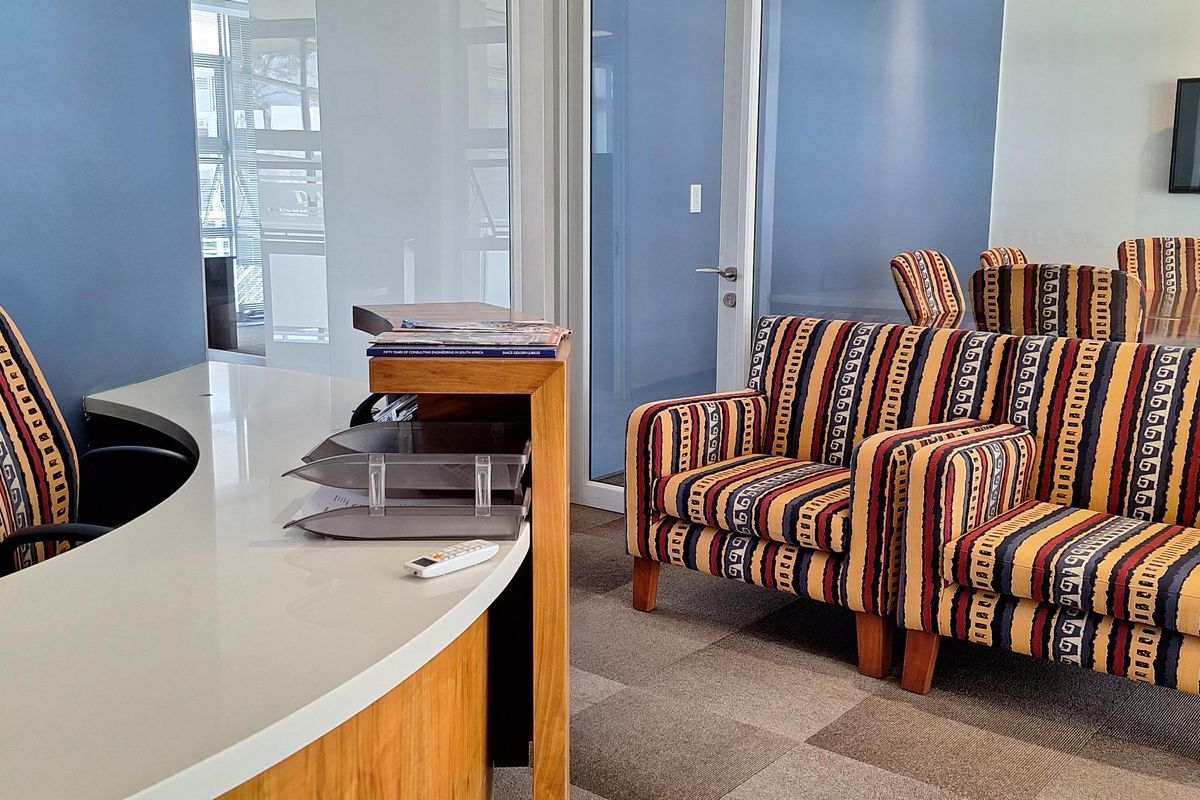 147sqm PREMIUM OFFICE FOR SALE IN BROADACRES - Photo 4