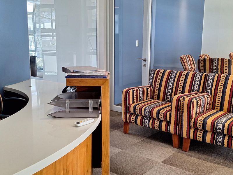 147sqm PREMIUM OFFICE FOR SALE IN BROADACRES - Photo 4