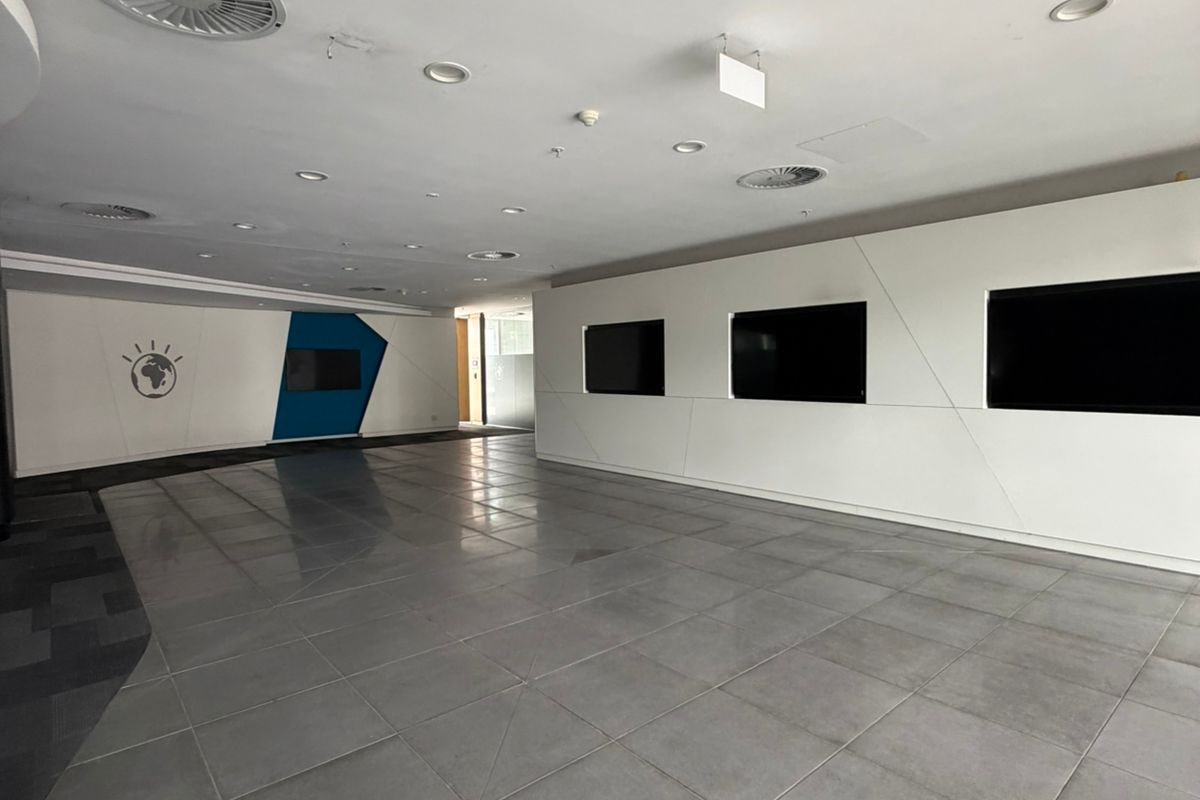 Modern Corporate Offices Available in Prime Sandton Location - Photo 3