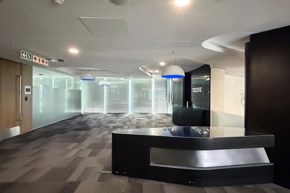 Modern Corporate Offices Available in Prime Sandton Location - Photo 5
