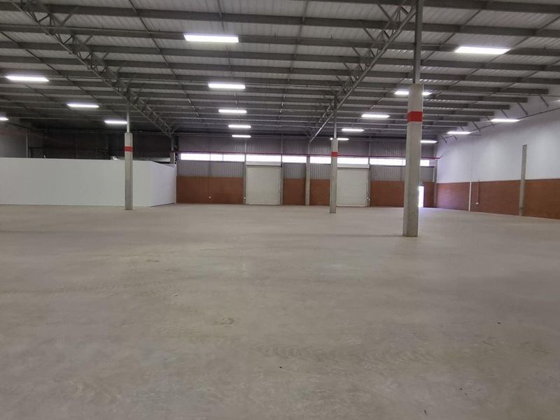 New warehouse to rent in Twenty One Industrial Estate, Clayville - Photo 5