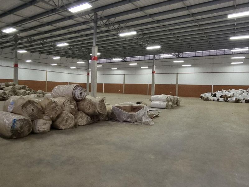 New warehouse to rent in Twenty One Industrial Estate, Clayville - Photo 6