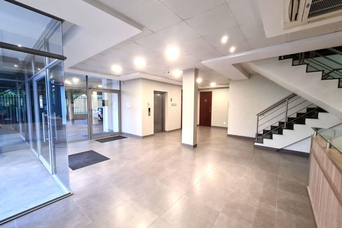 Prime Office Space To Let in Midrand - Photo 3