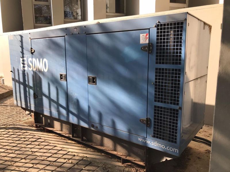 Commercial Premises For Sale in Fourways - Photo 5